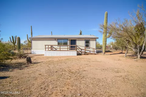 7295 N Desert Post Ln, Tucson, AZ 85743