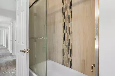Bath - 8931 E 7th St, Tucson, AZ 85710 photo 4 of 4