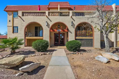 6355 N Barcelona Ln #401, Tucson, AZ 85704