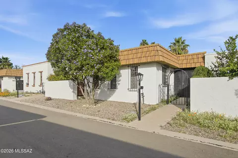 600 E River Rd UNIT W, Tucson, AZ 85704