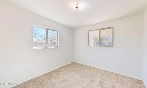 Bedroom - 908 E Graybill Dr, Tucson, AZ 85719 photo 18 of 18