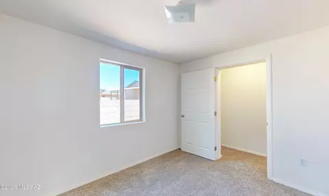 Bedroom - 908 E Graybill Dr, Tucson, AZ 85719 photo 1 of 18