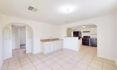 Other - 908 E Graybill Dr, Tucson, AZ 85719 photo 3 of 5