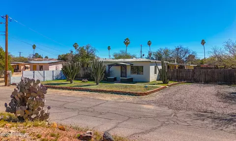 908 E Graybill Dr, Tucson, AZ 85719