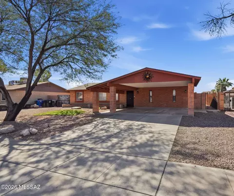 2943 W Nutmeg Dr, Tucson, AZ 85741