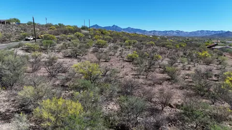 1858 Circulo Glorieta, Rio Rico, AZ 85648