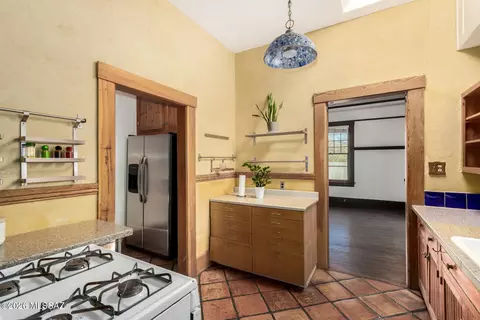 646 E 5th St, Tucson, AZ 85705 photo 17