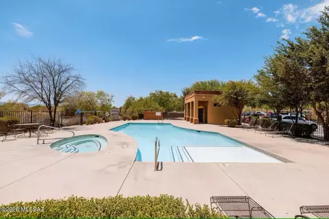 Exterior - 2026 E River Rd #101, Tucson, AZ 85718 photo 3 of 3