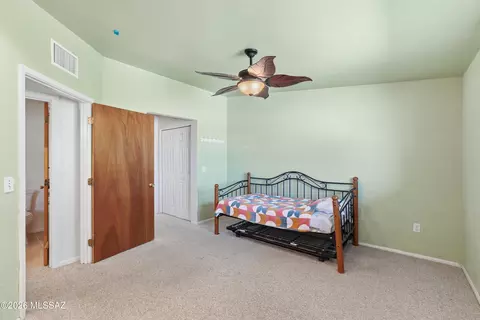 Bedroom - 7326 E Montecito Dr, Tucson, AZ 85710 photo 3 of 7