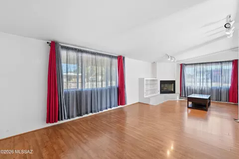 Living - 7326 E Montecito Dr, Tucson, AZ 85710 photo 3 of 5
