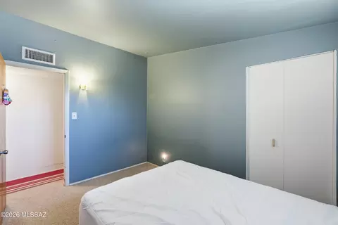 Bedroom - 7326 E Montecito Dr, Tucson, AZ 85710 photo 7 of 7