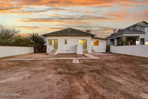 Exterior - 604 E 5th St, Tucson, AZ 85705 photo 2 of 5