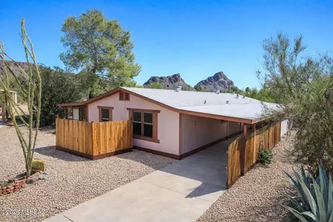 2481 S Walking H Pl, Tucson, AZ 85713