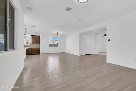9708 E Crystal Point Trl, Tucson, AZ 85747 photo 12