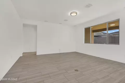 9708 E Crystal Point Trl, Tucson, AZ 85747 photo 10