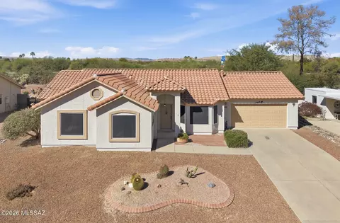 925 N Abrego Dr, Green Valley, AZ 85614