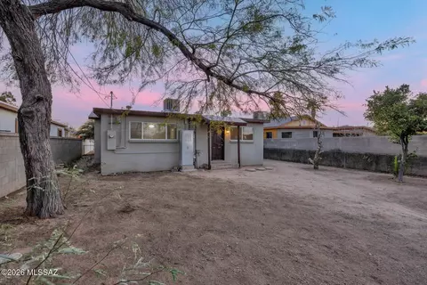 Exterior - 2313 E 23rd St, Tucson, AZ 85713 photo 5 of 10