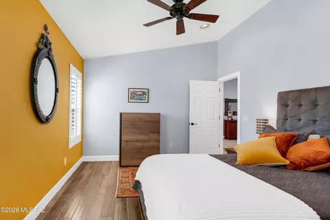 Bedroom - 2152 E Tabular Pl, Oro Valley, AZ 85755 photo 3 of 3