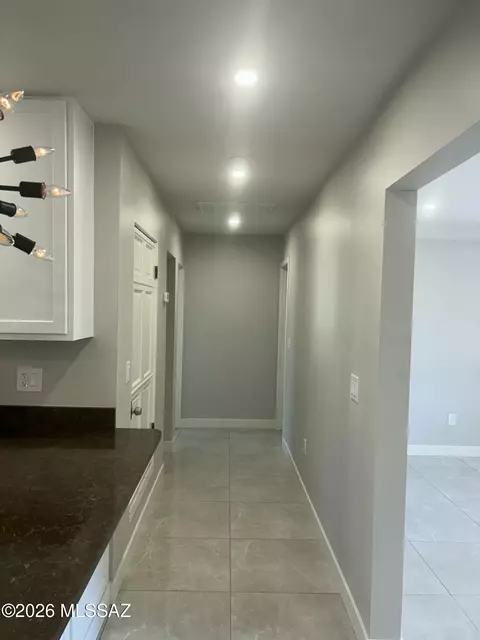 Entry Way - 4441 E 4th St, Tucson, AZ 85711 photo 2 of 3