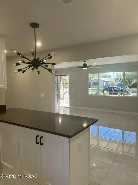 Kitchen - 4441 E 4th St, Tucson, AZ 85711 photo 1 of 7