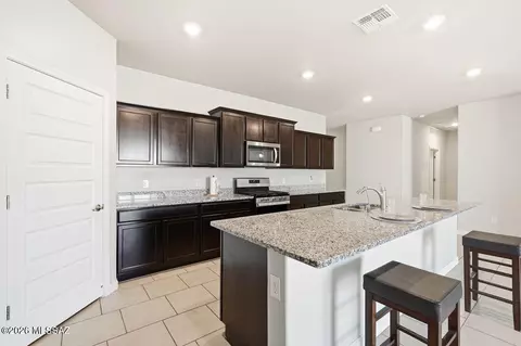 Kitchen - 552 W Weldon St, Vail, AZ 85641 photo 1 of 2