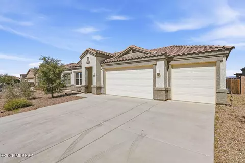 Exterior - 552 W Weldon St, Vail, AZ 85641 photo 2 of 6