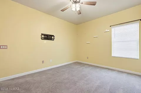 Bedroom - 552 W Weldon St, Vail, AZ 85641 photo 2 of 3