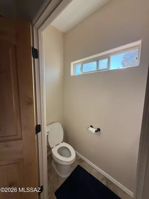 Bath - 140 N Westview Dr, Vail, AZ 85641 photo 2 of 3