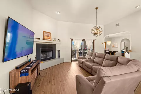 Living - 3790 E Tapia Dr, Vail, AZ 85641 photo 2 of 3