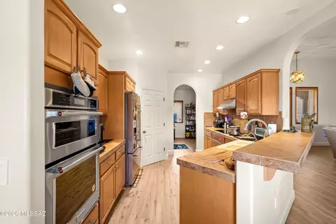 Kitchen - 3790 E Tapia Dr, Vail, AZ 85641 photo 2 of 5