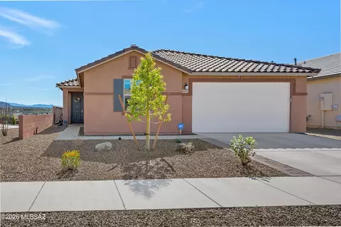 9424 N Sunstone Moon Pl, Tucson, AZ 85742