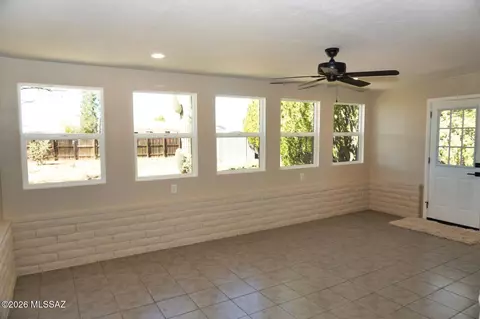 Exterior - 905 E Clouse St, Pearce, AZ 85625 photo 7 of 10