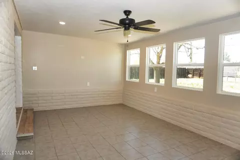 Exterior - 905 E Clouse St, Pearce, AZ 85625 photo 8 of 10