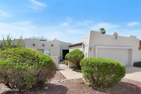 7408 E Wandering Rd, Tucson, AZ 85750
