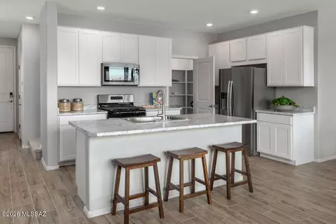 12087 E Chavez Dr, Vail, AZ 85641 photo 5