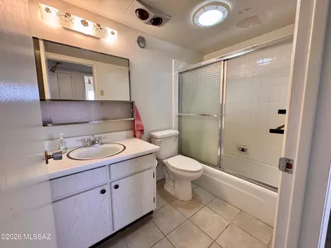 Bath - 1200 E Geneva St, Pearce, AZ 85625 photo 3 of 5