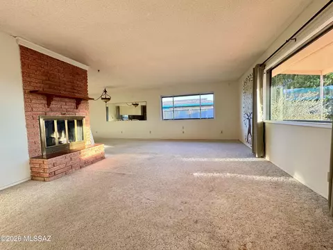 Living - 1200 E Geneva St, Pearce, AZ 85625 photo 1 of 6