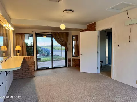 Living - 1200 E Geneva St, Pearce, AZ 85625 photo 4 of 6