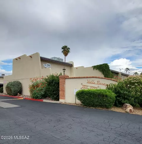 1521 E Prince Rd, Tucson, AZ 85719