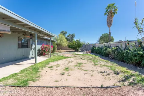 Exterior - 7440 E 45th St, Tucson, AZ 85730 photo 5 of 13