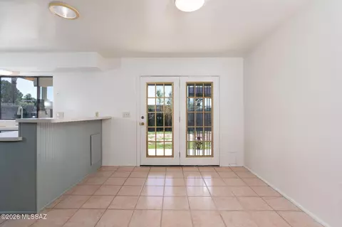 Dining - 7440 E 45th St, Tucson, AZ 85730 photo 2 of 3