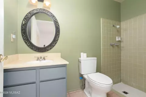Bath - 7440 E 45th St, Tucson, AZ 85730 photo 1 of 4