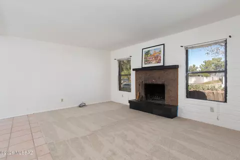 Living - 7440 E 45th St, Tucson, AZ 85730 photo 2 of 3