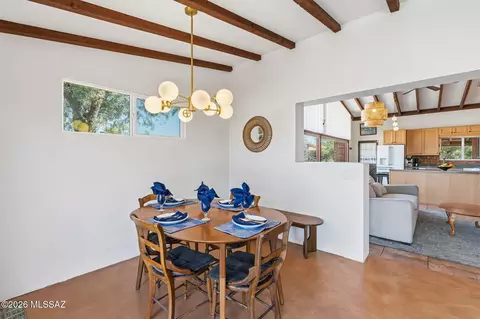 Dining - 824 E Mitchell Dr, Tucson, AZ 85719 photo 1 of 3