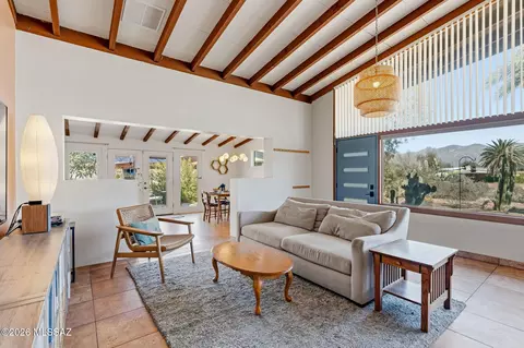 Living - 824 E Mitchell Dr, Tucson, AZ 85719 photo 2 of 3