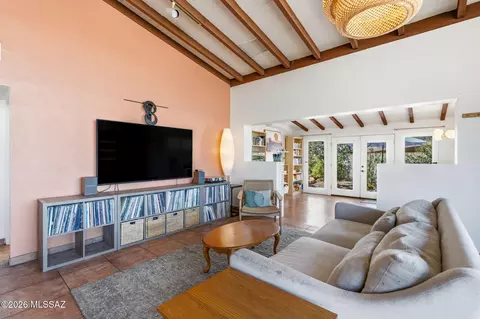 Living - 824 E Mitchell Dr, Tucson, AZ 85719 photo 3 of 3