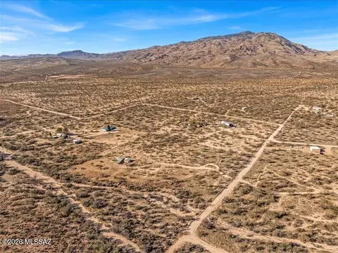 View/Area - 24510 E Marsh Station Rd, Benson, AZ 85602 photo 3 of 12