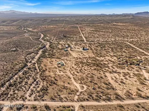 View/Area - 24510 E Marsh Station Rd, Benson, AZ 85602 photo 4 of 12