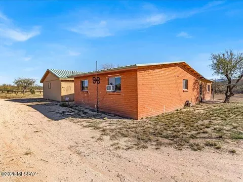 Exterior - 24510 E Marsh Station Rd, Benson, AZ 85602 photo 2 of 2