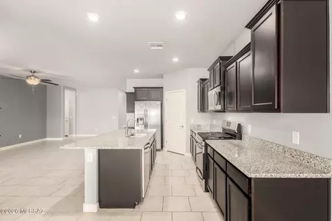 Kitchen - 12072 E Domnitch Dr, Vail, AZ 85641 photo 1 of 5